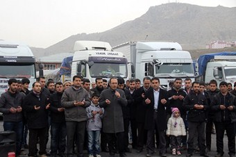 Van'dan Suriye'ye insani yardım