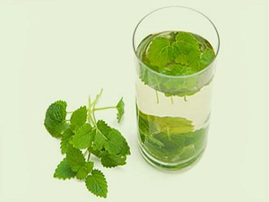 Strese karşı 'melisa suyu' tavsiyesi