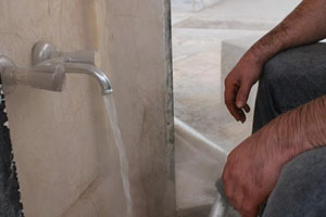 Uludağ’da günübirlikçilerin sıcak su sevinci