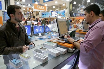 Taksit sınırlaması yarın başlıyor