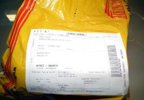 Akıllı Telefon Siparişine Kol Saati Gönderildi