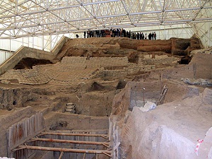 Dünyanın en eski kumaş parçası Çatalhöyük’te