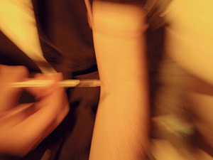 Türkiye’de 10 kişiden biri uyuşturucuyu deniyor