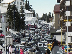 Günübirlikçiler Uludağ'ı kilitledi