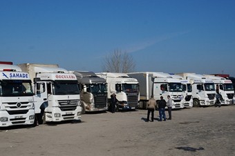 Bulgaristan Türk tırlarına yokuş yapmaya devam ediyor