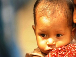 Arakan Müslümanları açlıkla boğuşuyor