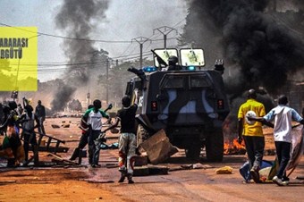 Şiddet Müslümanları ülkeden ayrılmaya zorluyor