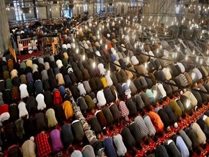 Tarihi Ağa Camii ibadete açılıyor