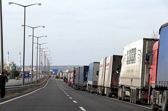 Bulgaristan'dan 100 bin geçiş belgesi