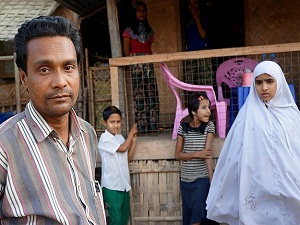 Arakanlı Müslümanların Kur'an öğrenmesi bile yasak!