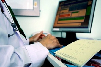 Elektronik reçeteye 11 saatlik kesinti