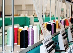 Yüzde 100 yerli tekstil makinesi üretti