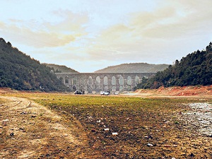 İstanbul da kuruyor