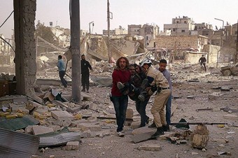 Esed yine varil bombasıyla vurdu:15 ölü