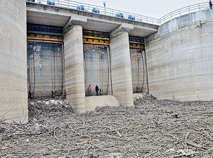 İstanbul’a su sağlayan Pabuçdere Barajı kurudu