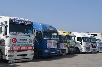 Suriye'ye yardımlar devam ediyor