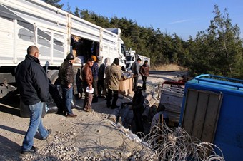 Kuşatma altında gıda yardımı