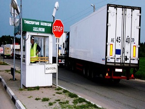 Her 100 liranın 20 lirasını gümrükler topladı