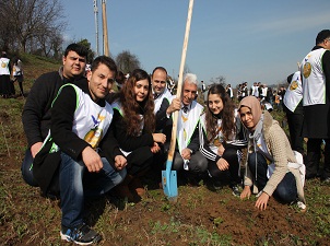 1.Çevre etkinliğinde 5 yüz fidan dikildi