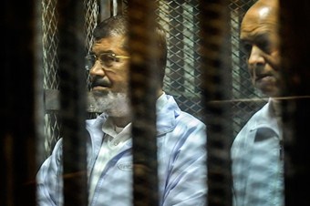 Mursi'nin yargılanması 9 Nisan'a ertelendi