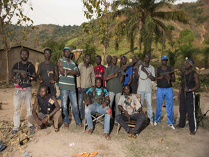 Cami yakıp, Kur'an yırttılar, Müslüman öldürdüler