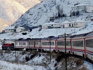 X-RAY cihazıyla 3 bin 585 vagon tarandı