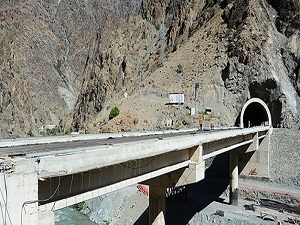 Türkiye'nin en yüksek barajına adım adım