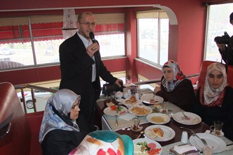 Müftü Keleş: Kadınlar bizlerin baş tacıdır