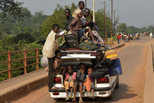 Türkiye'den Orta Afrikalı mültecilere yardım