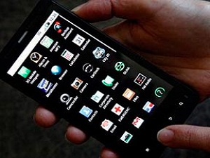 Yerli telefona 5 milyon lira