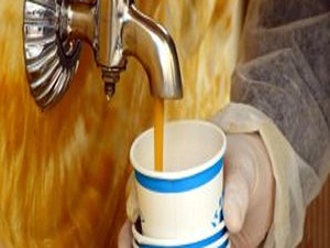 Çeşmeden, buğday aşı çorbası aktı