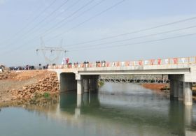 5 Mahalleyi Birbirine Bağlayan Mevlana Köprüsü Hizmette