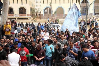 Mısır'da 528 Kişinin İdama Mahkum Edilmesi