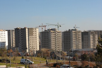 Sivas’ta hızla yükselen TOKİ konutları satışa çıkıyor