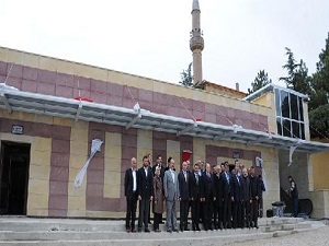 Camilere asansör ve yürüyen merdiven