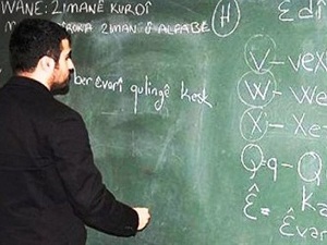 Kurmançi ve Zazaca için bakanlığa dilekçe