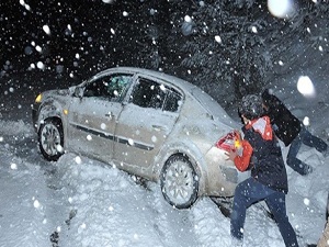Kar yağışı hazırlıksız yakaladı