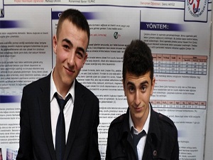 Liseli öğrenciden insanlık dersi