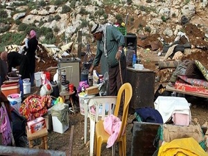 İsrail Filistinlilerin evlerini yıktı