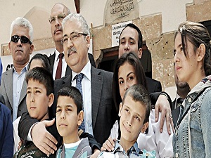 Harçlıklarını Suriyeli mültecilere gönderdiler