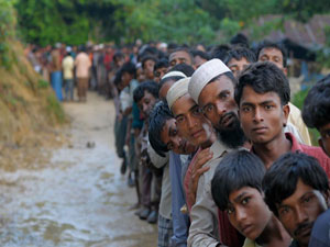 Arakan'da insan hakları alarm veriyor