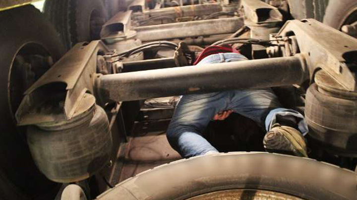 Dingil Boşluğunda Umuda Yolculuk