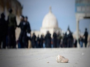 Yahudi yerleşimciler Mescid-i Aksa'ya zorla girdi