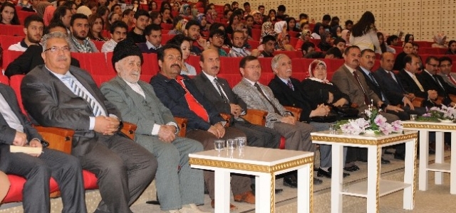 "Okuma sevgisi inancımızın gereği ama"