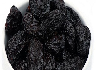 Kuru erik kalbe iyi geliyor