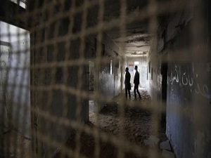 İşkenceye maruz kalıyorlar