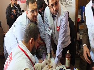 Yeryüzü Doktorları 'dünya'nın yarasını sarıyor