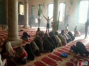 Gençlerden Mescid-i Aksa'da onurlu direniş