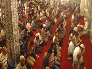 Paskalya tatili Müslümanlara yaradı