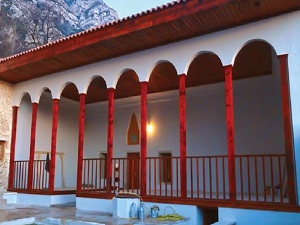 Arnavutluk'ta Murad Bey Camii yeniden açıldı